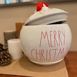 Rae Dunn MERRY CHRISTMAS Cookie Jar